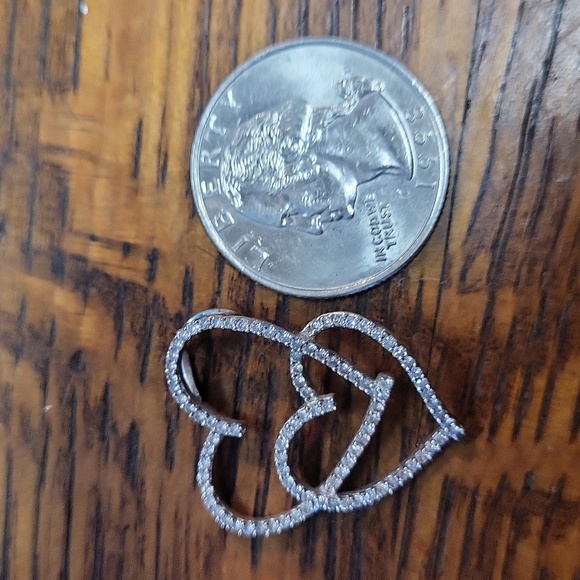 14 KT WHITE GOLD 1 CARAT OF  DIAMONDS. HEART PENDANT. - Picture 3 of 3